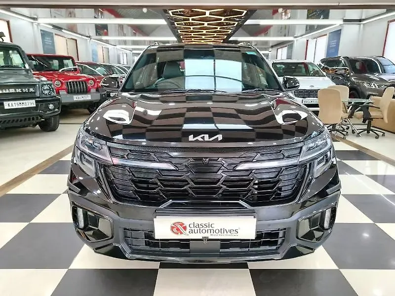 2024 Kia Old Generation Seltos 2024 X Line (S) 1.5 Turbo Petrol DCT 2024 Kia Old Generation Seltos 2024 X Line (S) 1.5 Turbo Petrol DCT