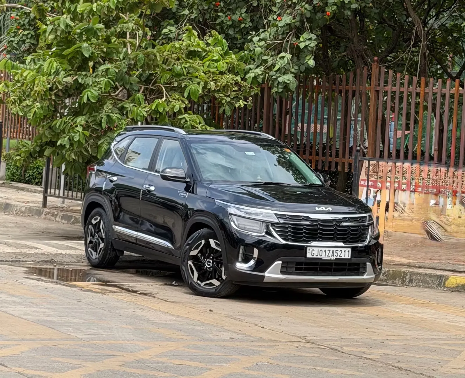 2025 Kia Old Generation Seltos 2024 HTX 1.5 Petrol CVT [2024-2025]
