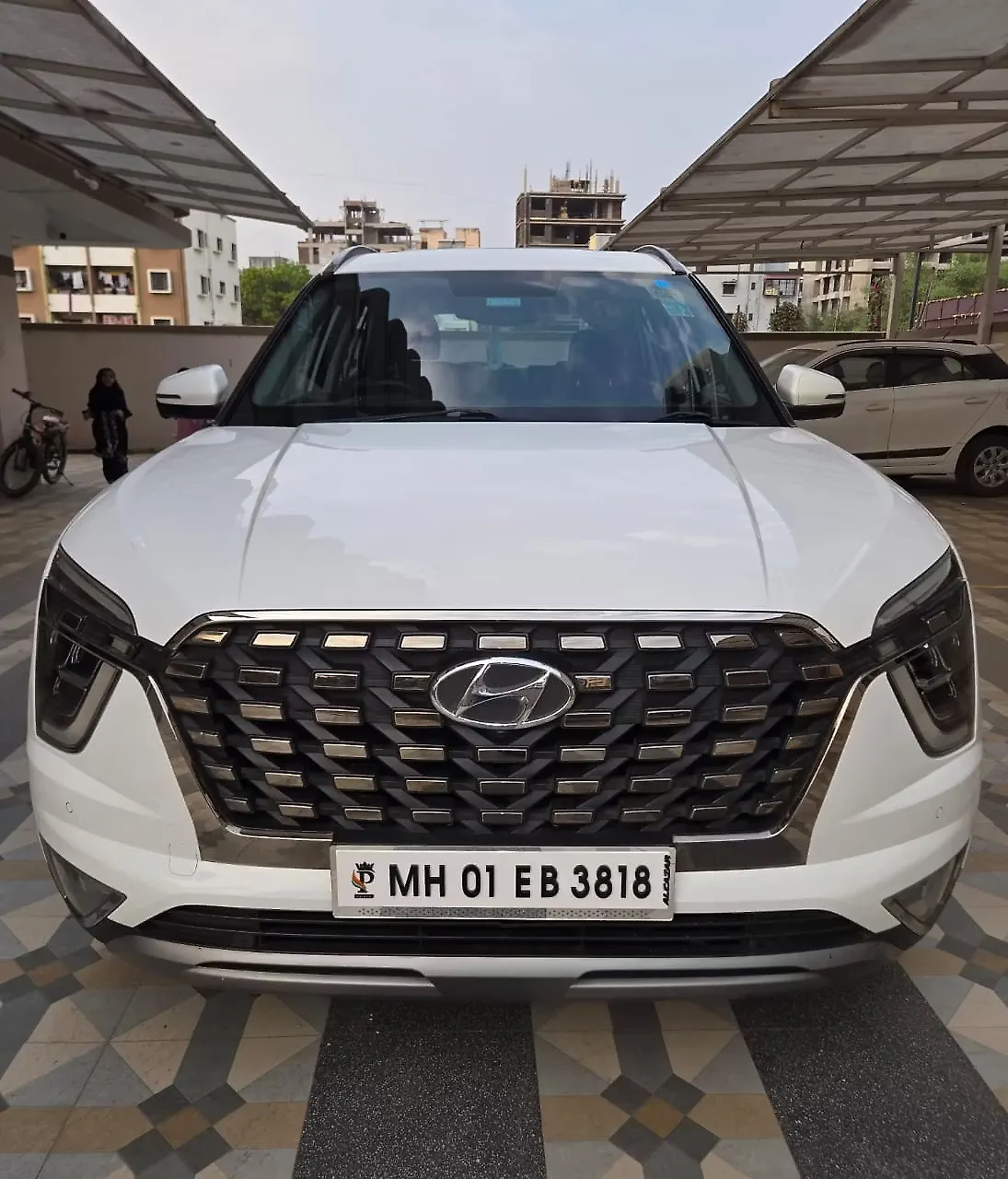 2022 Hyundai Alcazar Signature (O) 6 STR 1.5 Diesel AT