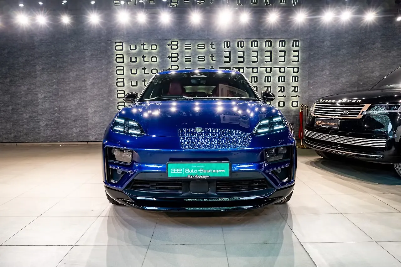 2024 Porsche Macan Turbo Electric Electric SUV 2024 Porsche Macan Turbo Electric Electric SUV