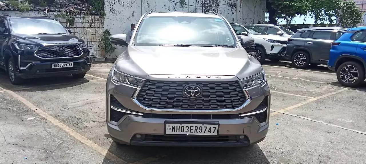 2025 Toyota Innova Hycross ZX (O) Hybrid (Electric + Petrol) Automatic (e-CVT) 7 STR Limited Edition