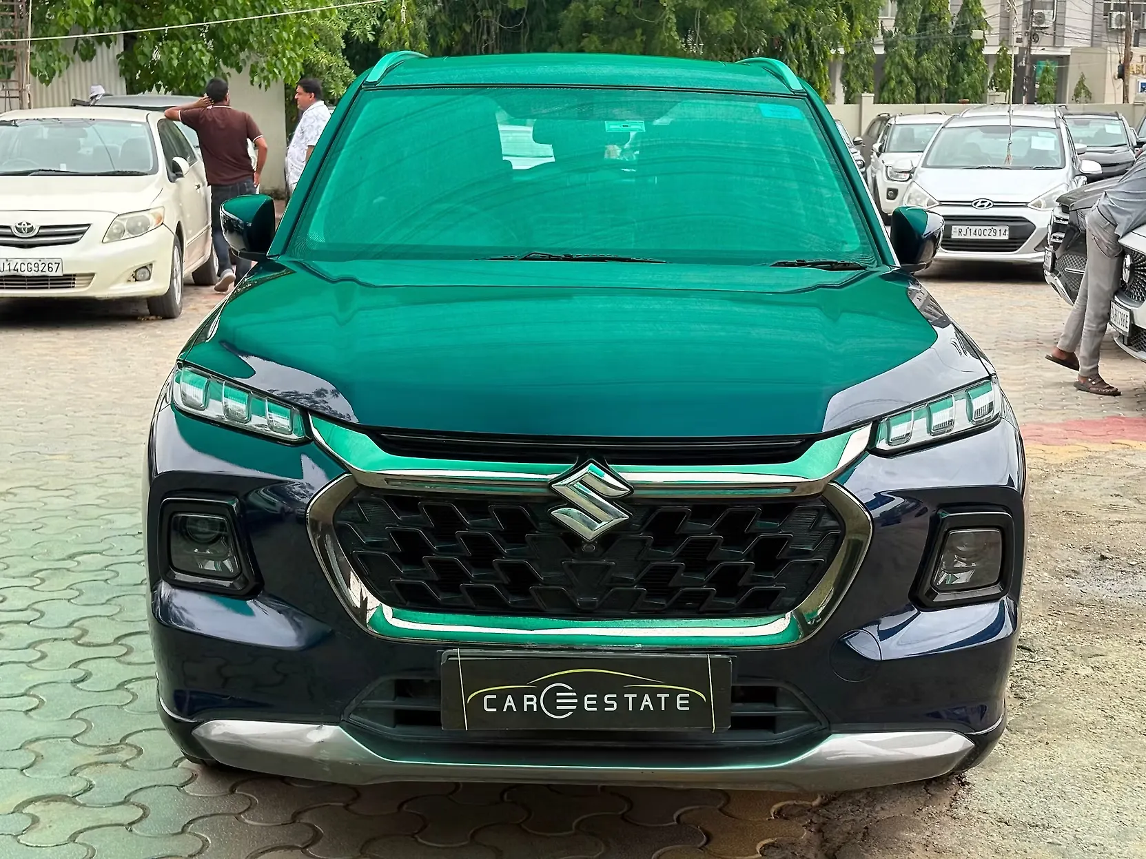 2024 Maruti Suzuki Grand Vitara Alpha Plus 2WD Hybrid (Electric + Petrol) 1.5L Automatic (e-CVT)