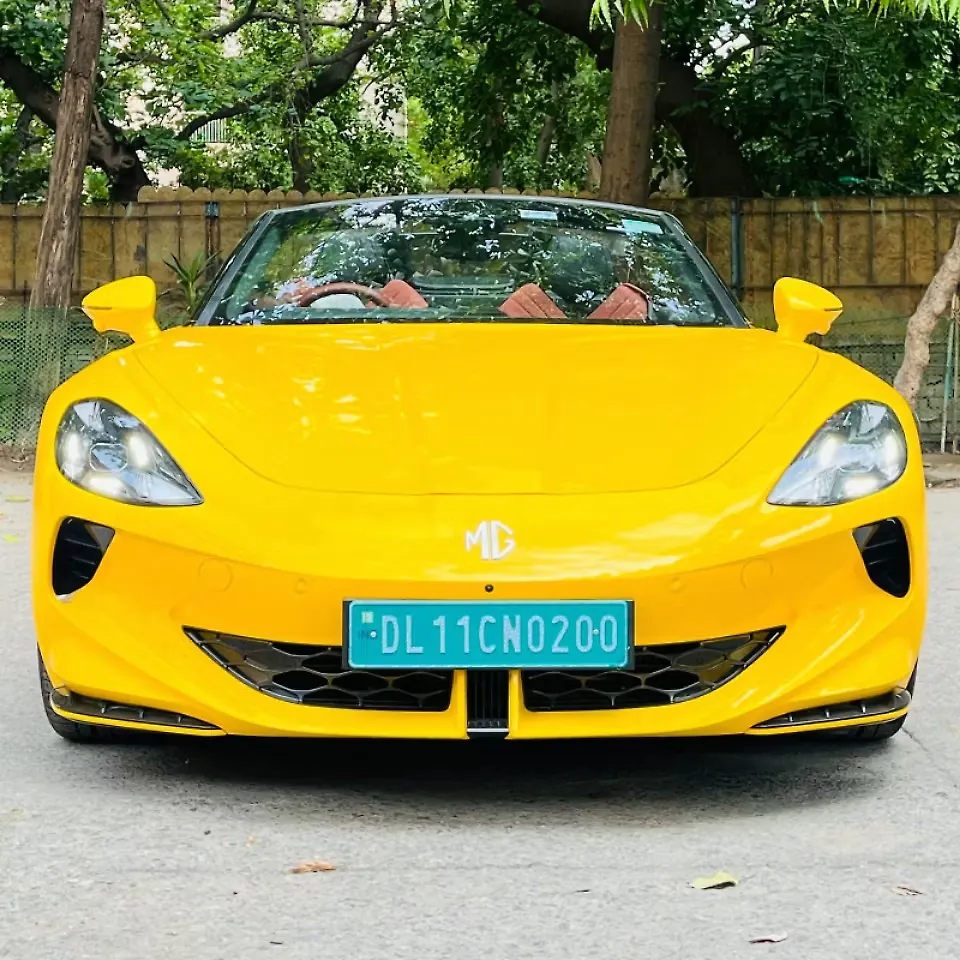 2025 MG Cyberster GT 77.0 kWh Dual Tone