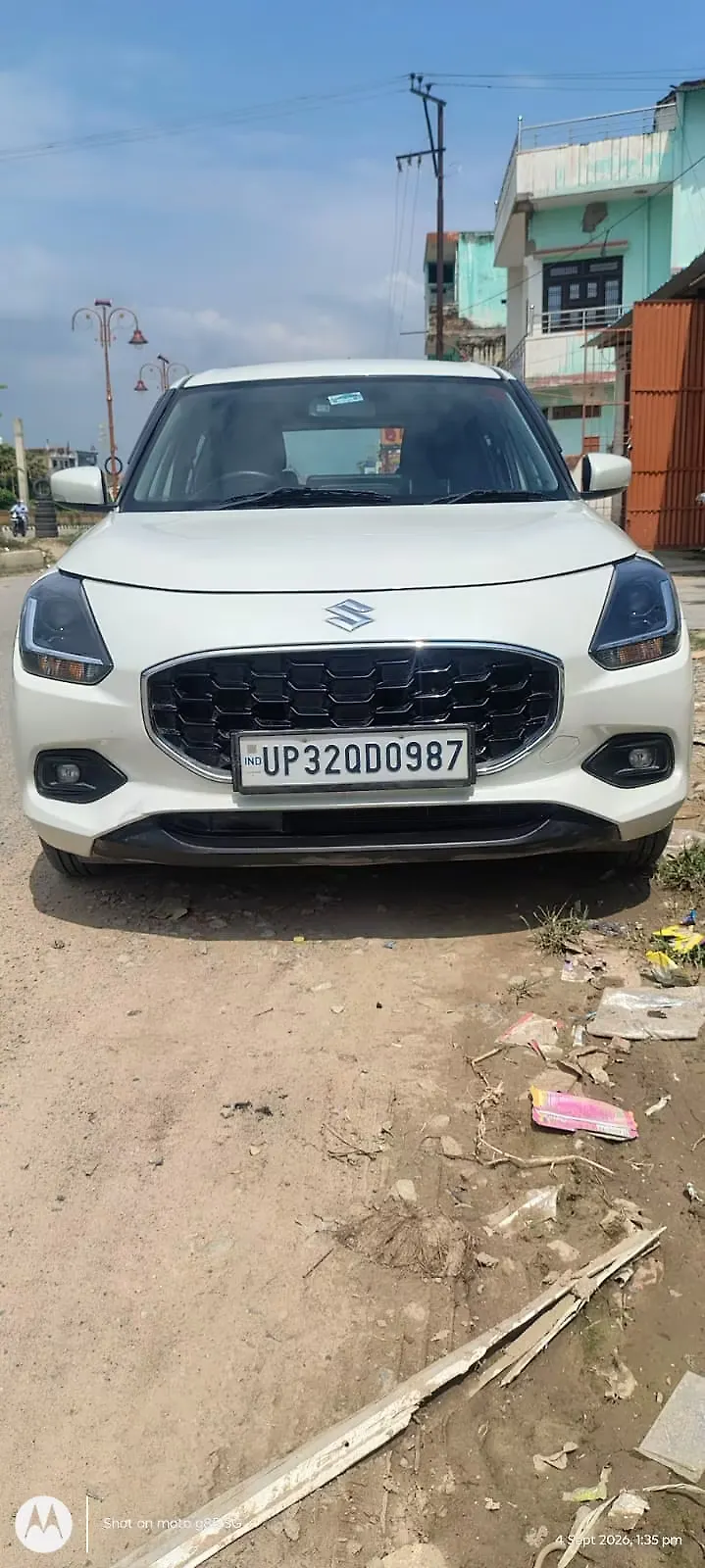 2024 Maruti Suzuki Swift VXi Petrol Manual