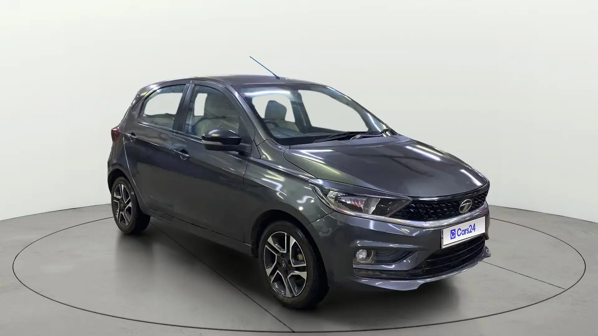 2021 Tata Old Generation Tiago 2020 XZ Plus [2020-2023]