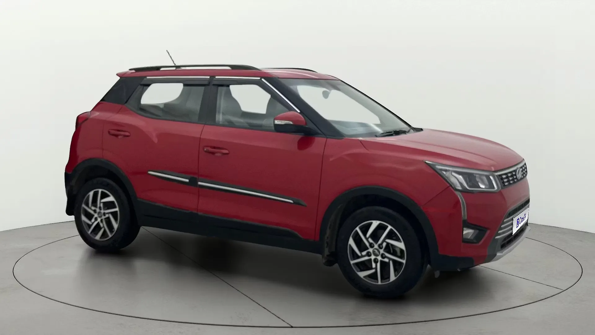 2022 Mahindra XUV300 W8 (O) 1.2 Petrol AMT