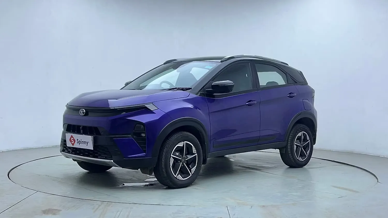 2023 Tata Nexon Fearless Plus (S) 1.2 Petrol 7DCA Dual Tone [2023-2025]
