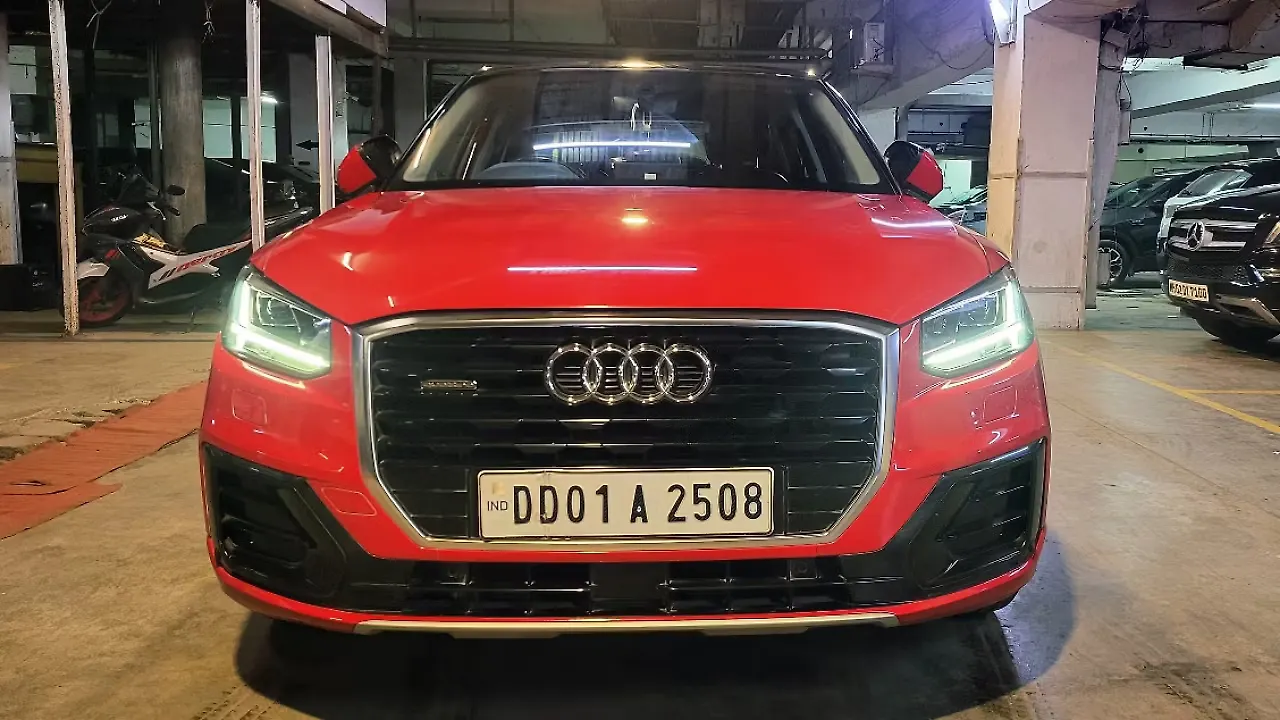 2021 Audi Q2 Technology 40 TFSI quattro 2021 Audi Q2 Technology 40 TFSI quattro