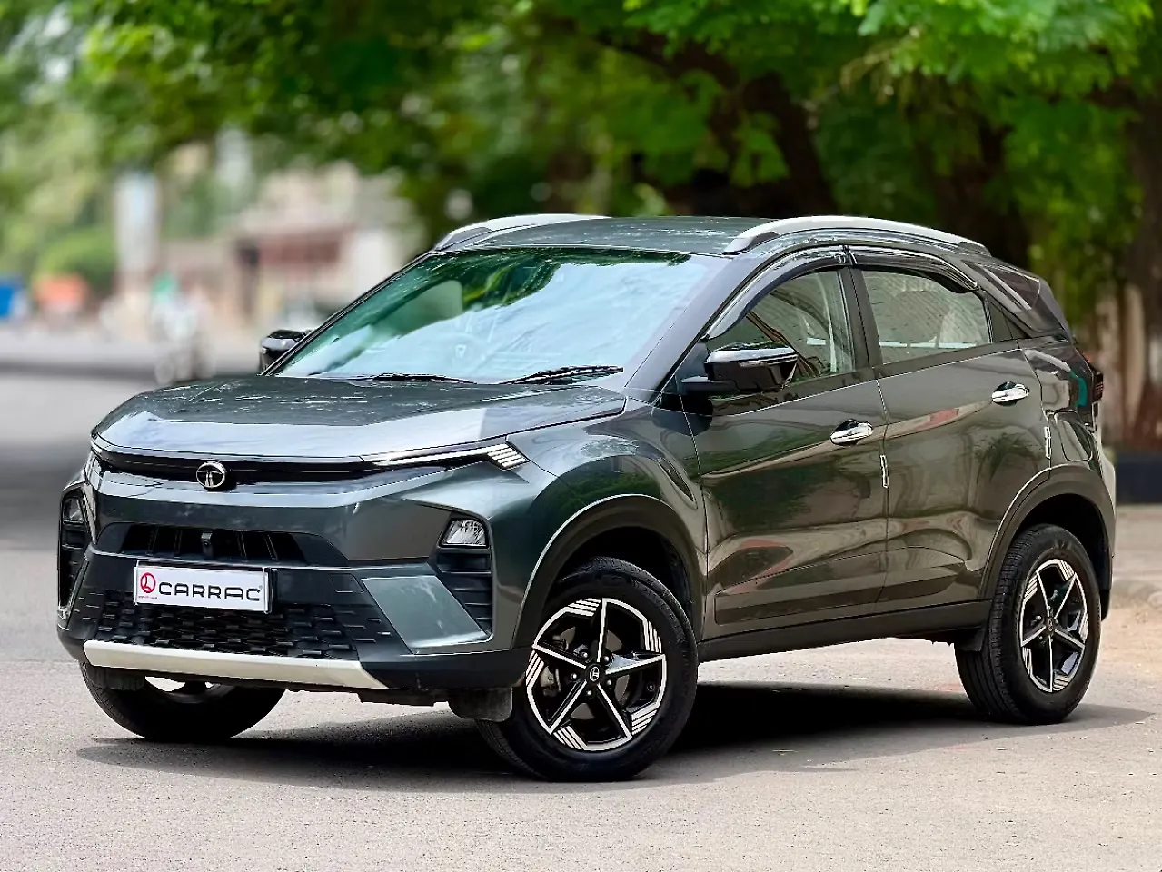 2025 Tata Nexon Creative 1.2 Petrol 7DCA [2023-2025]