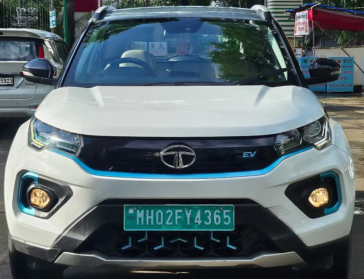 2023 Tata Nexon EV Max XZ Plus 7.2 KW Fast Charger