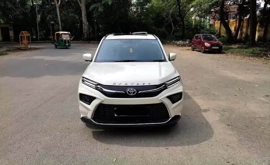 2025 Toyota Urban Cruiser Hyryder V Hybrid [2023-2025]