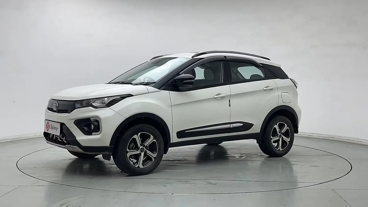 2022 Tata Nexon XZA Plus (HS)