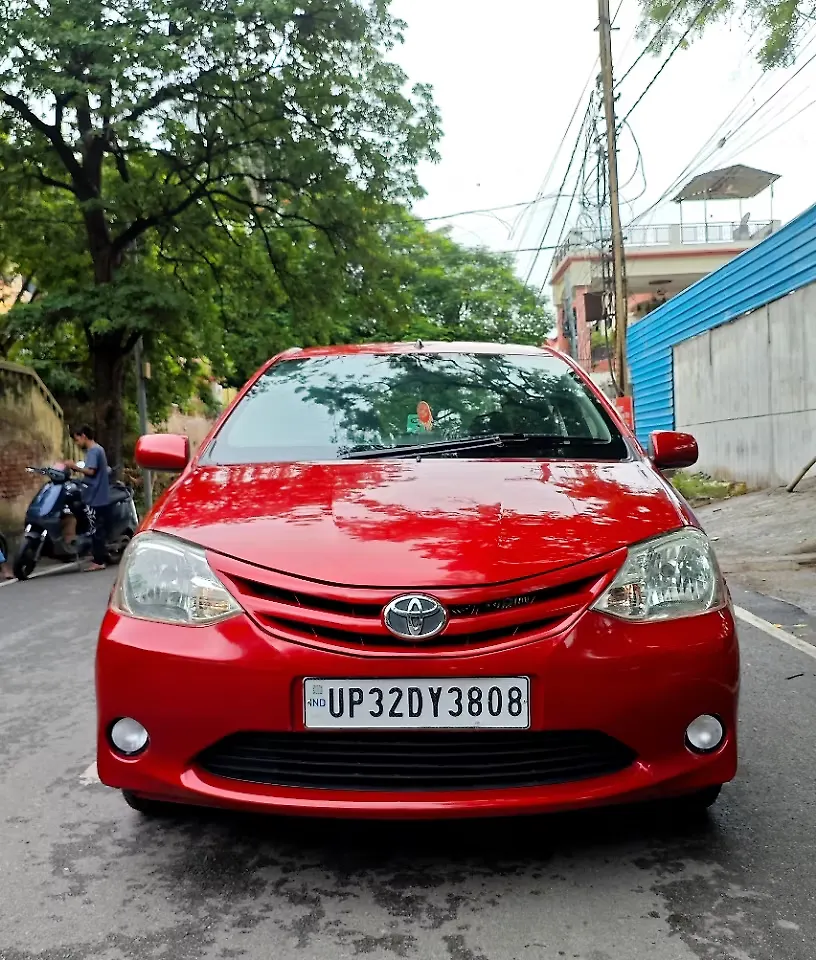 2011 Toyota Etios Liva V