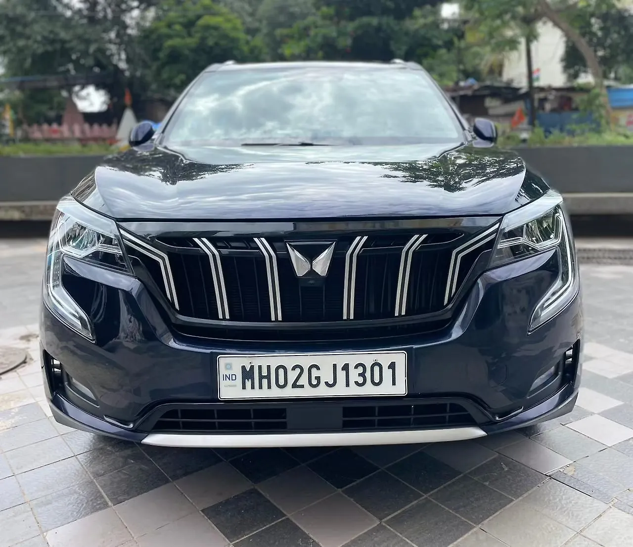 2024 Mahindra Old Generation XUV700 AX7 Luxury Pack 2WD Petrol 2.0L Turbo Automatic 7 STR