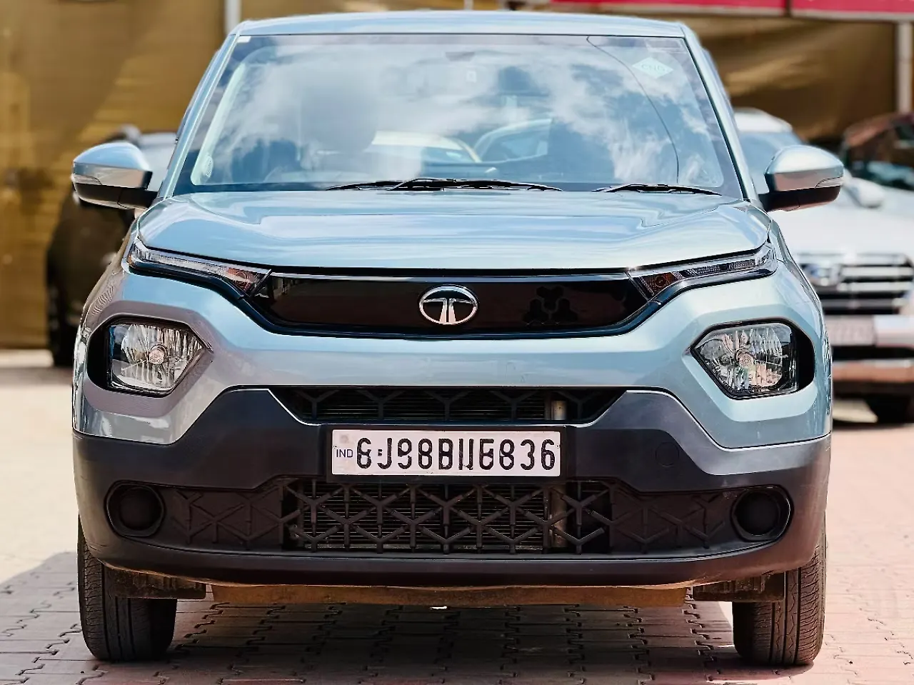 2025 Tata Punch Adventure (S) iCNG
