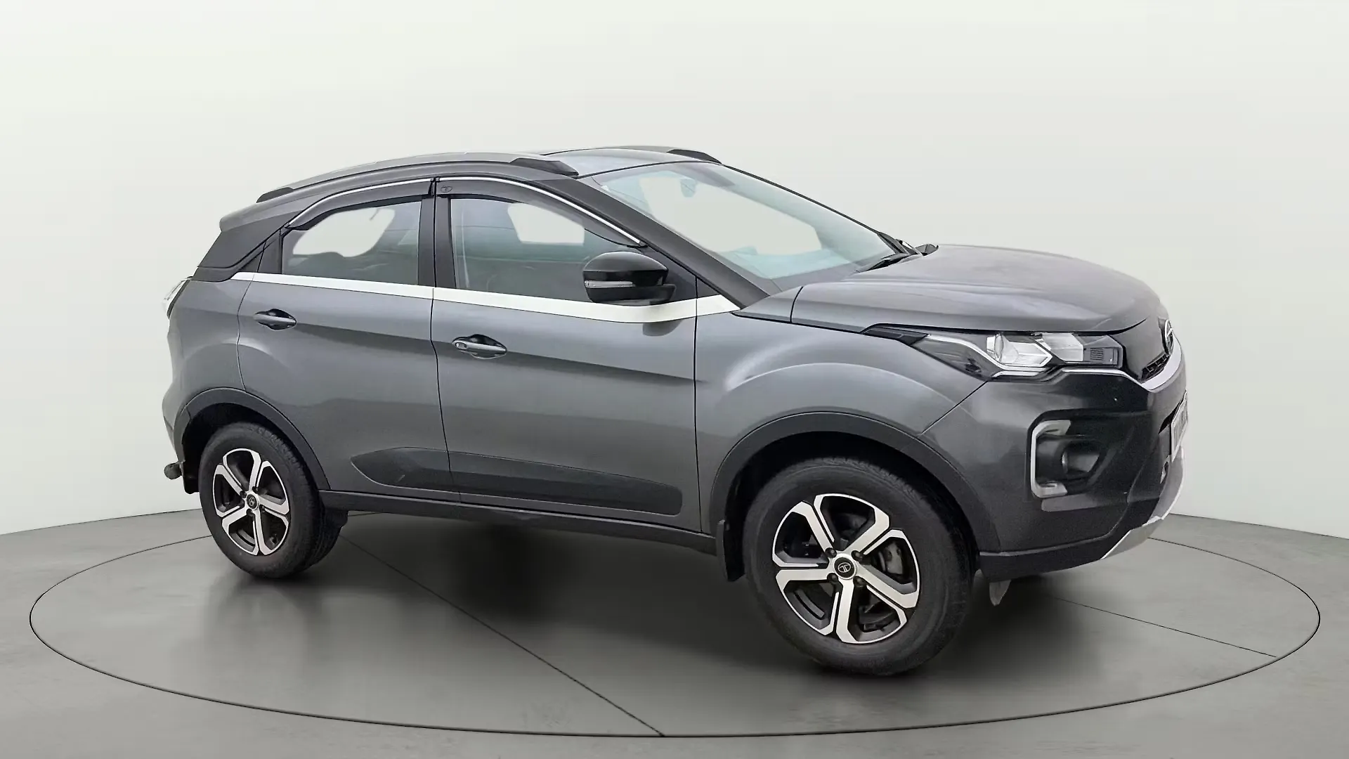 2022 Tata Nexon XZ Plus (S) [2020-2022]