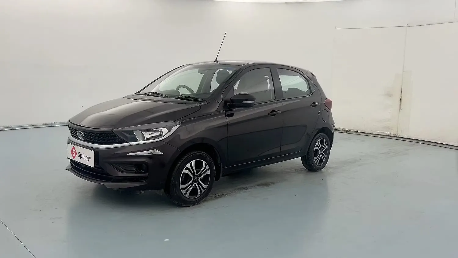 2023 Tata Old Generation Tiago 2020 XT [2023-2025]
