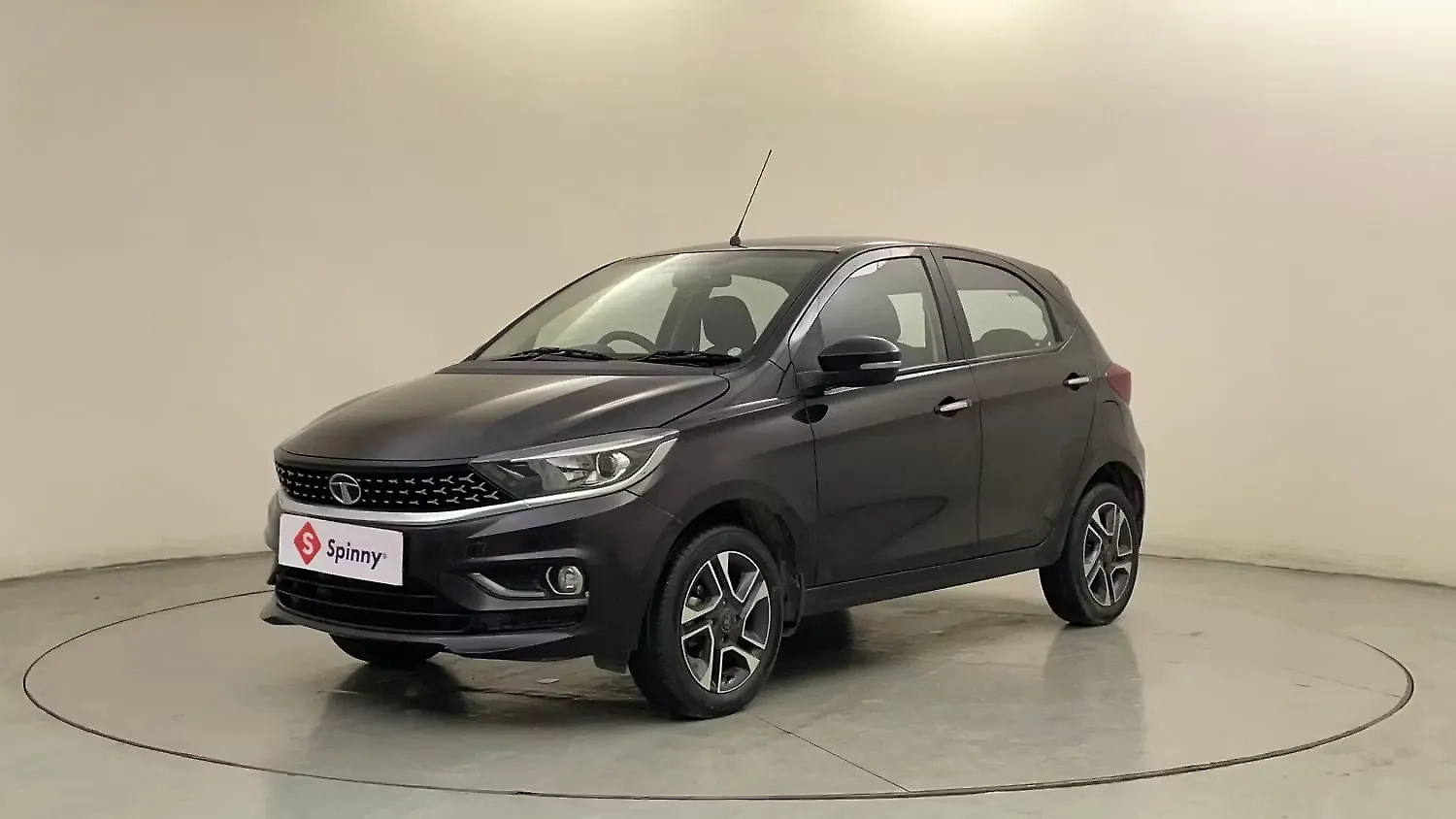 2023 Tata Old Generation Tiago 2020 XZ Plus [2020-2023]