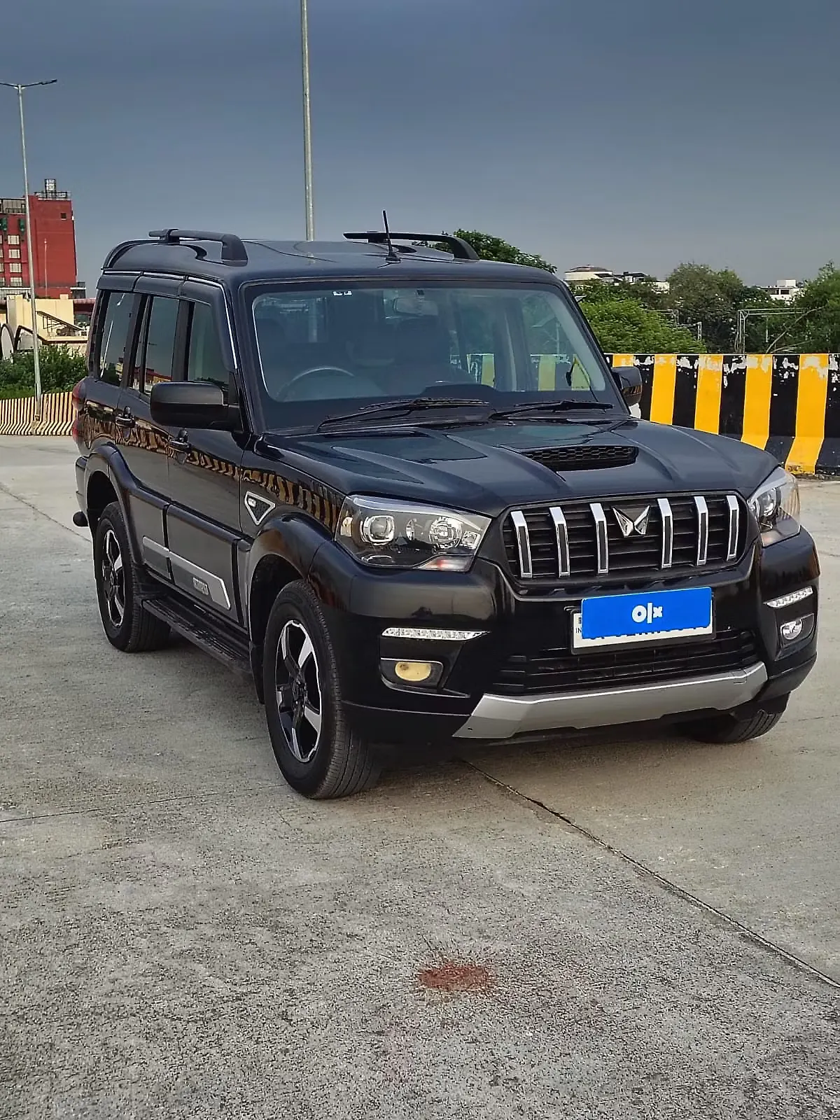 2025 Mahindra Scorpio S11 Diesel Turbo Manual 7 STR