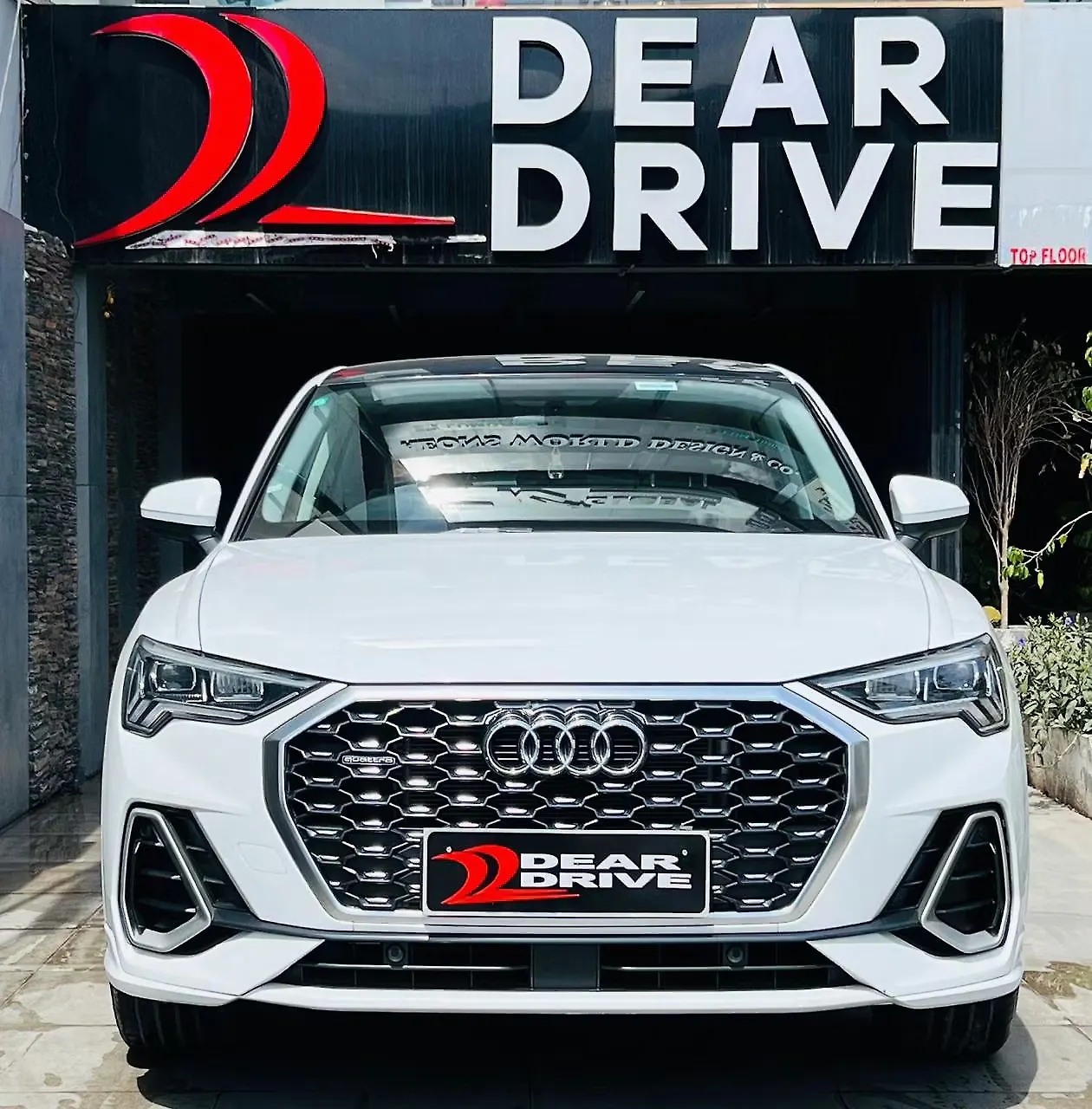2025 Audi Q3 40 TFSI Technology