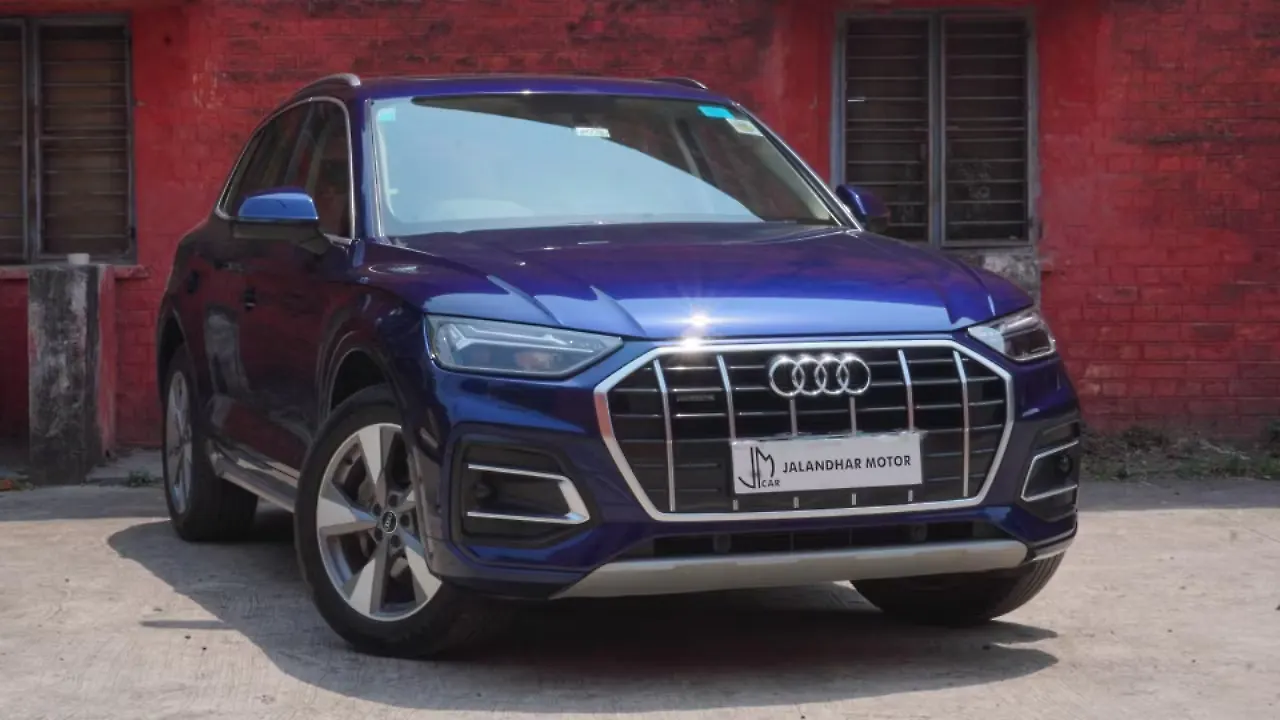 2023 Audi Q5 Technology 45 TFSI [2021-2024]