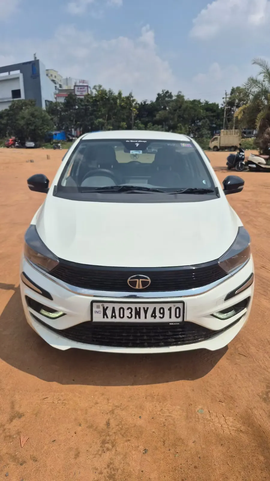 2026 Tata Tiago NRG XZ Petrol Automatic 2026 Tata Tiago NRG XZ Petrol Automatic