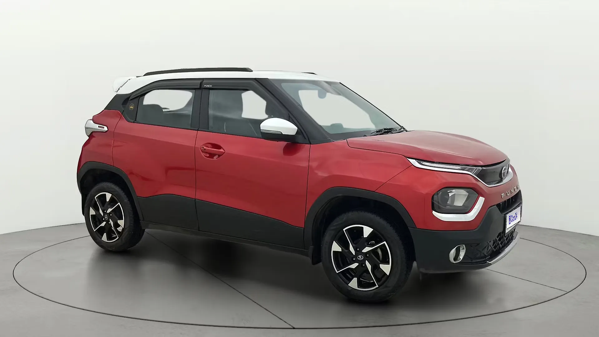 2024 Tata Punch Creative Dual Tone MT Sunroof 2024 Tata Punch Creative Dual Tone MT Sunroof