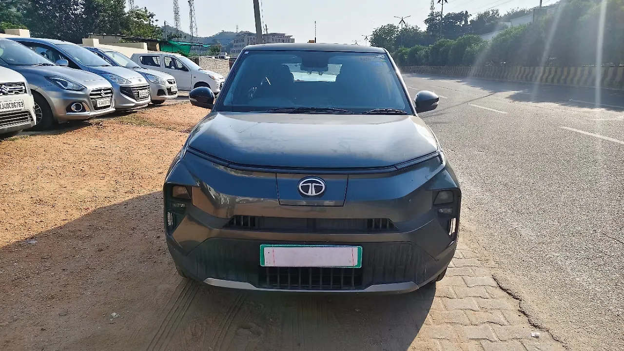 2025 Tata Punch EV Adventure Long Range 3.3 2025 Tata Punch EV Adventure Long Range 3.3