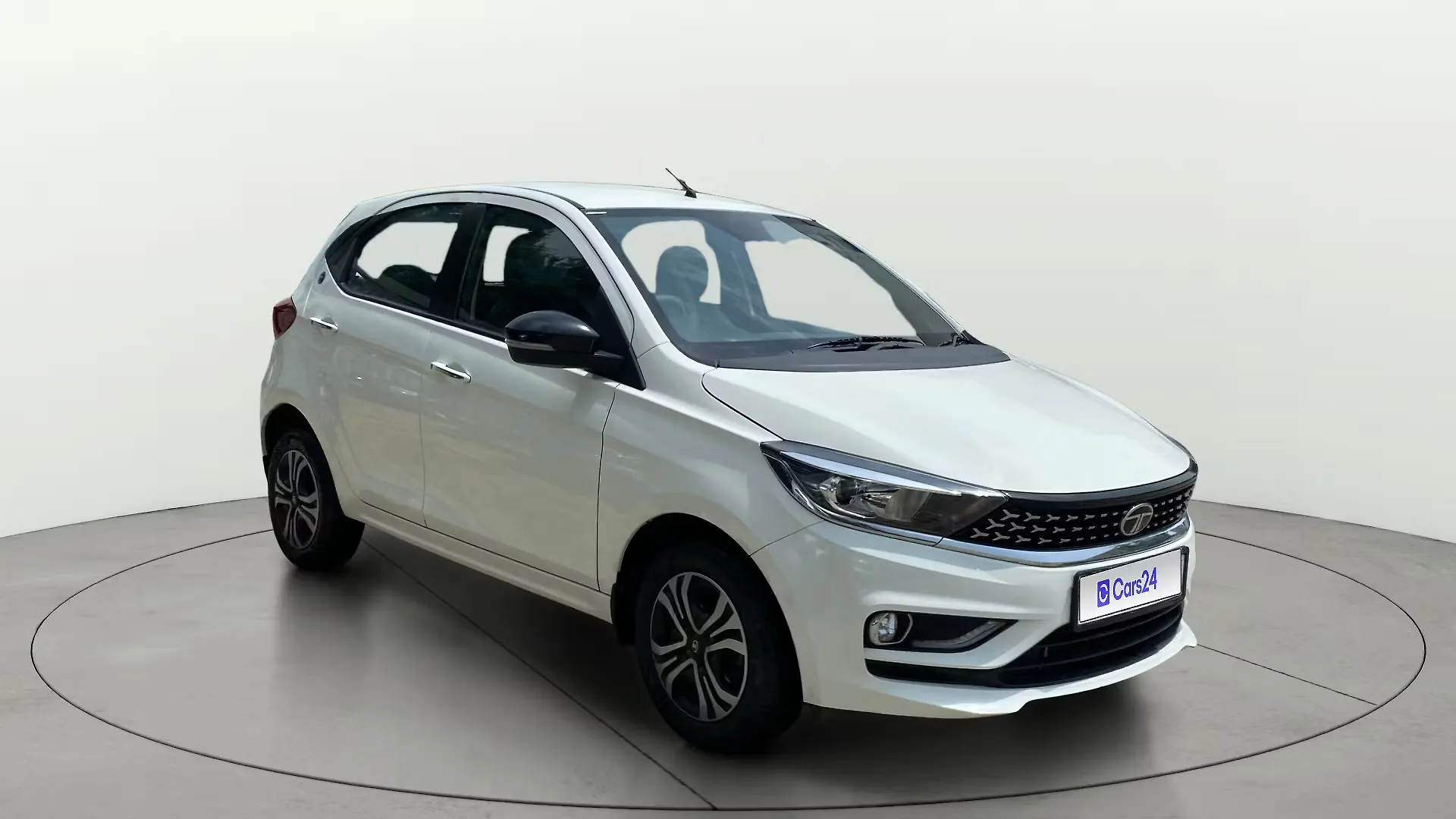 2024 Tata Old Generation Tiago 2020 XZA Plus [2023-2025]