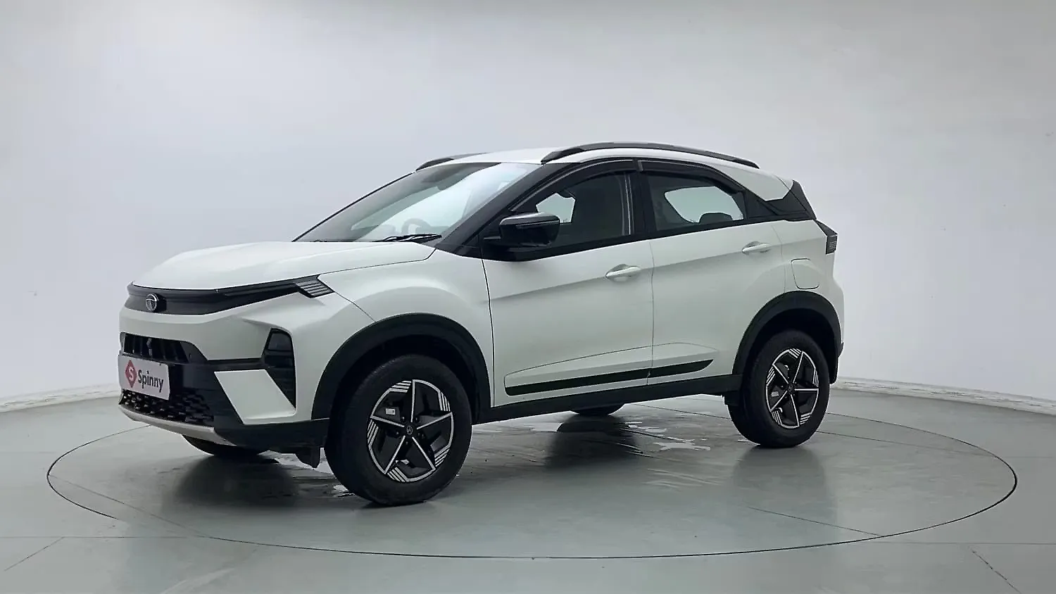 2023 Tata Nexon Creative Plus 1.2 Petrol 6MT [2023-2025]