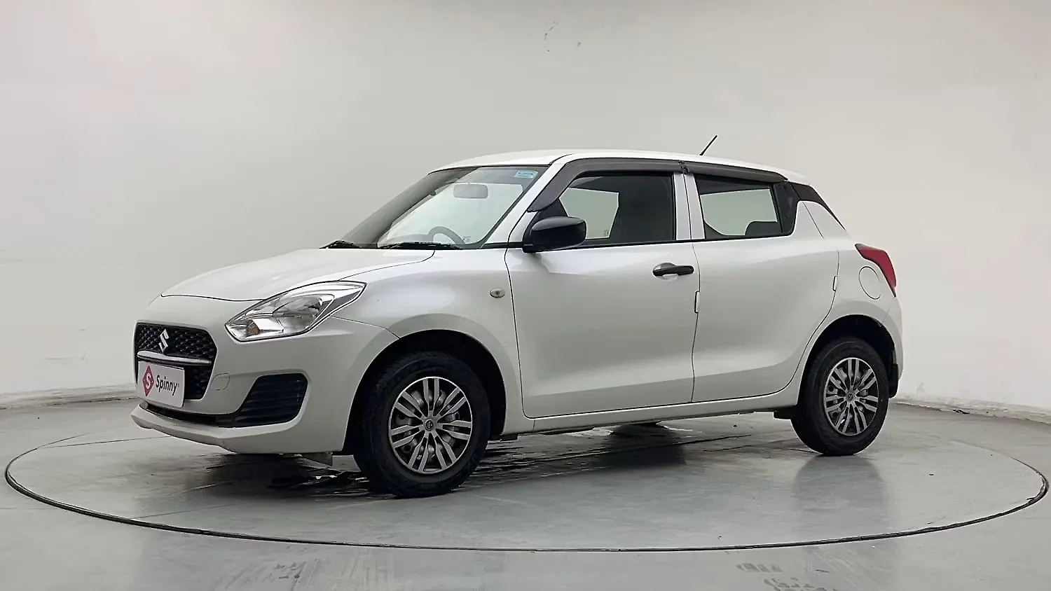 2023 Maruti Suzuki Swift LXi