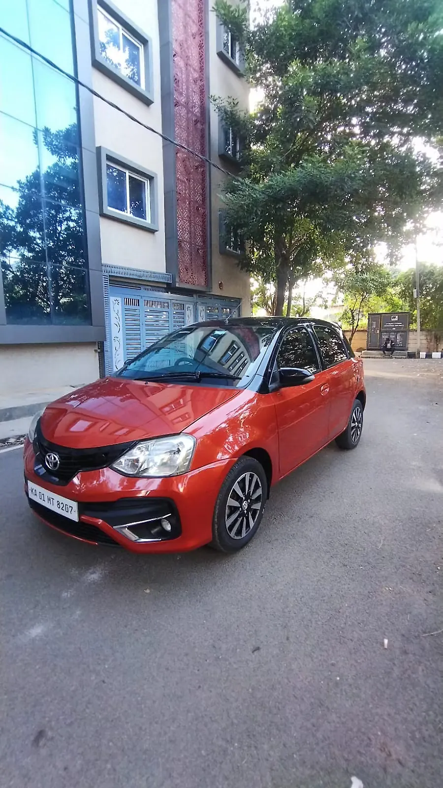 2019 Toyota Etios Liva VXD Dual Tone