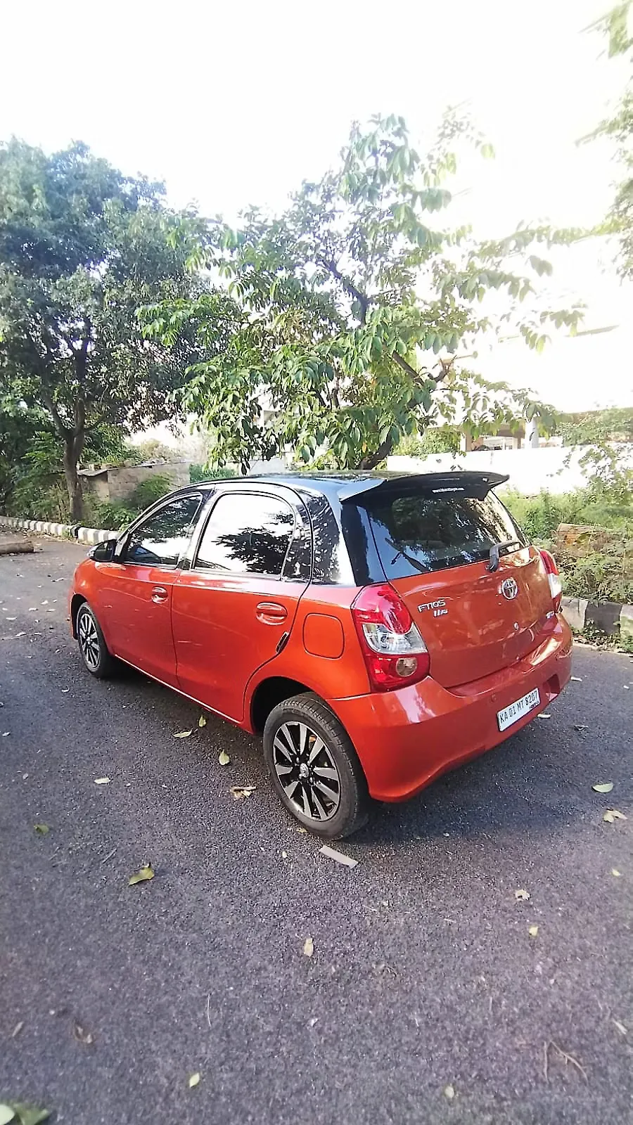2019 Toyota Etios Liva VXD Dual Tone