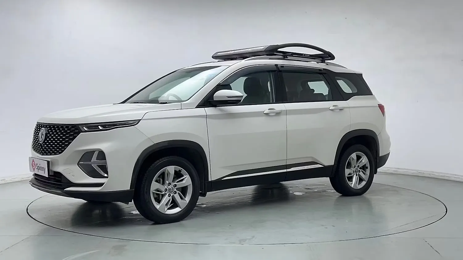 2022 MG Hector Plus Super 1.5 Petrol Turbo Hybrid MT 7-STR 2022 MG Hector Plus Super 1.5 Petrol Turbo Hybrid MT 7-STR