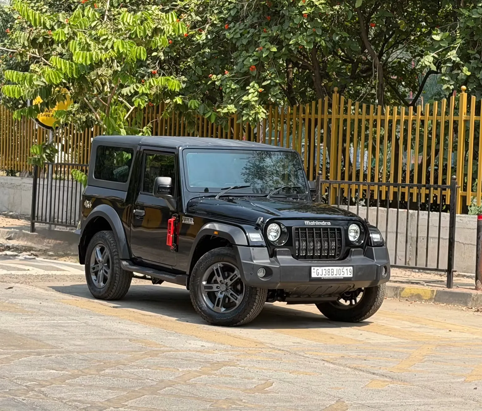 2025 Mahindra Thar LX Hard Top Diesel AT 4WD
