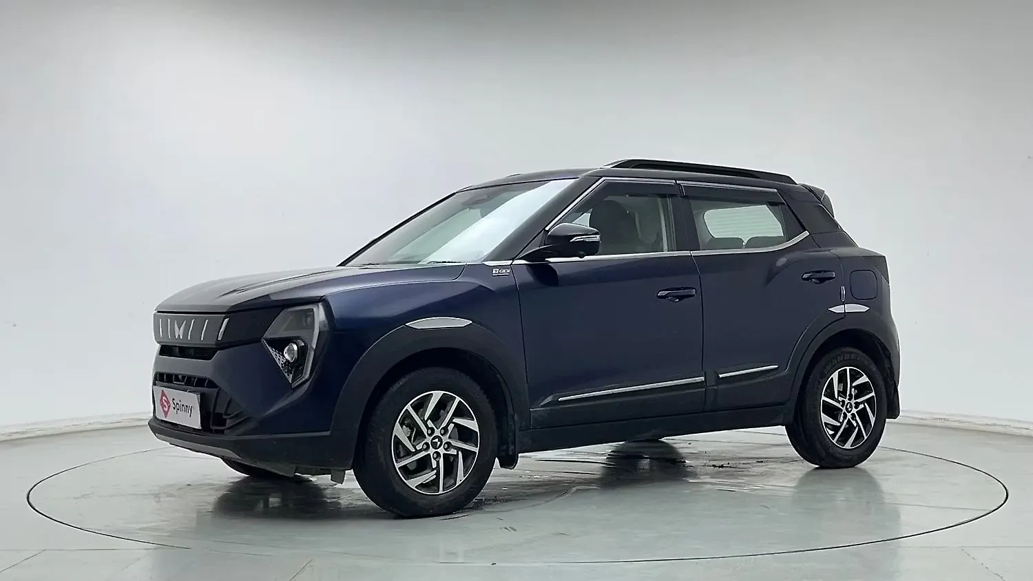 2025 Mahindra XUV 3XO AX5L Petrol 1.2L Turbo Automatic (TC)