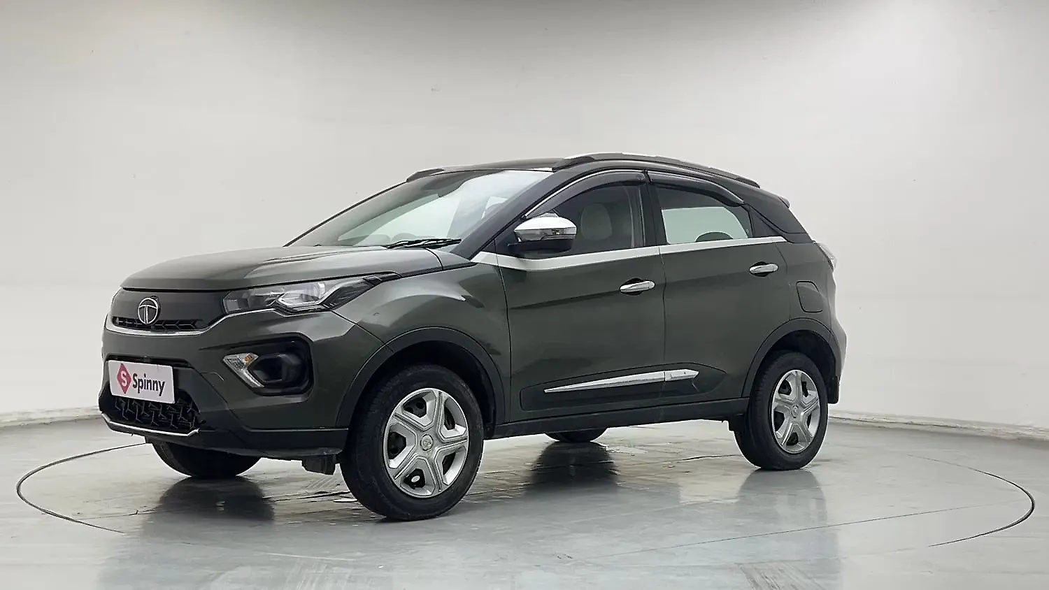 2022 Tata Nexon XMA Plus (S)