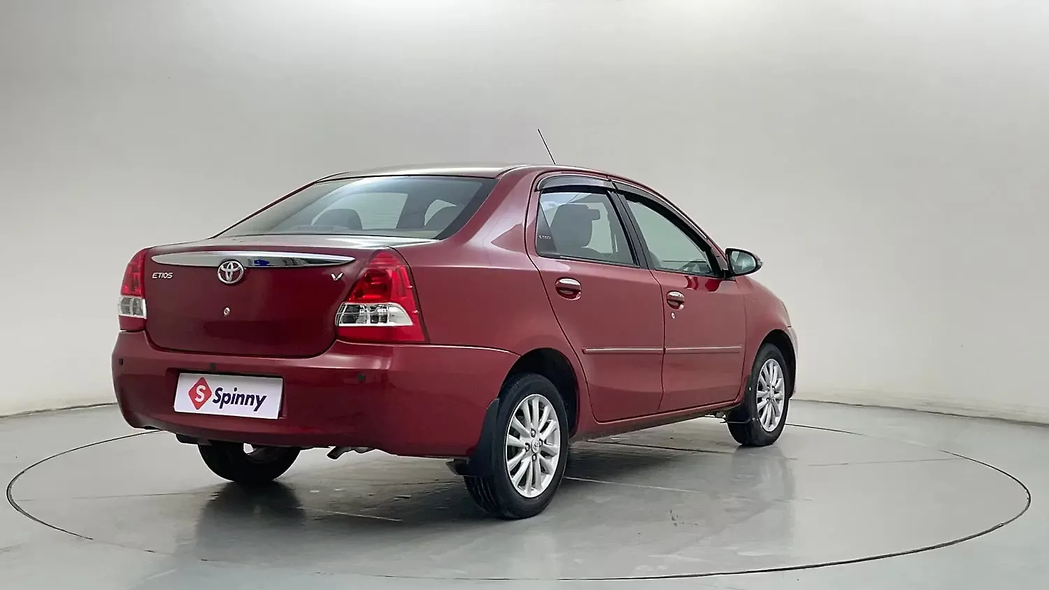 2013 Toyota Etios V