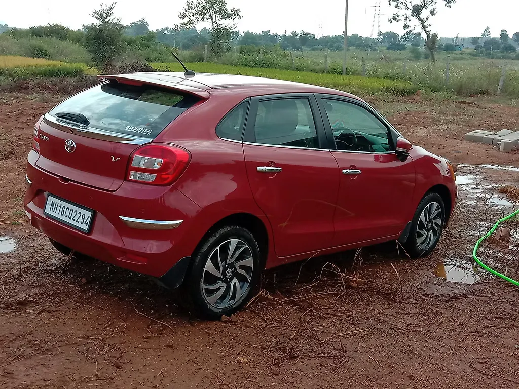 Used 2020 Toyota Glanza V for sale in Pune ₹ 7,50,000  CarWale