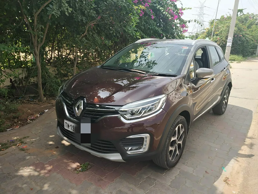 Used 17 Renault Captur 17 19 Platine Diesel Dual Tone S For Sale In Chennai Carwale