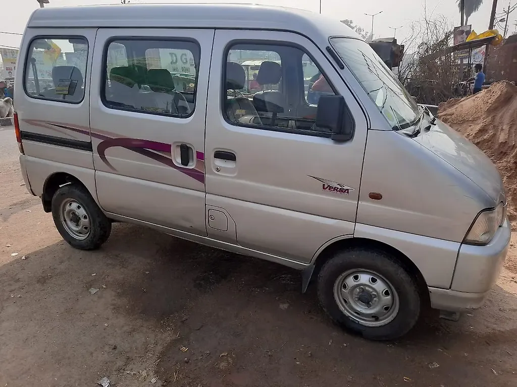 Used 2004 Maruti Versa DX2 for sale in Unnao at Rs.1,65,000 CarWale