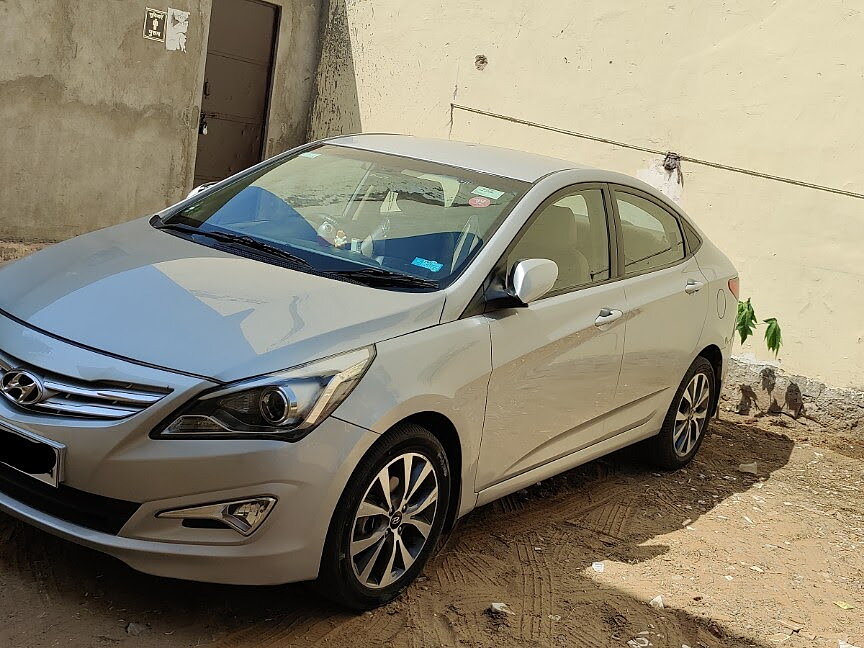 Hyundai 4s fluidic verna