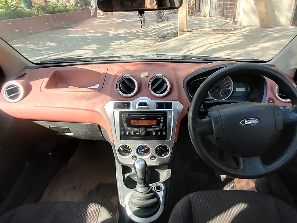 Second Hand Ford Figo [2010-2012] Duratec Petrol ZXI 1.2 in Delhi
