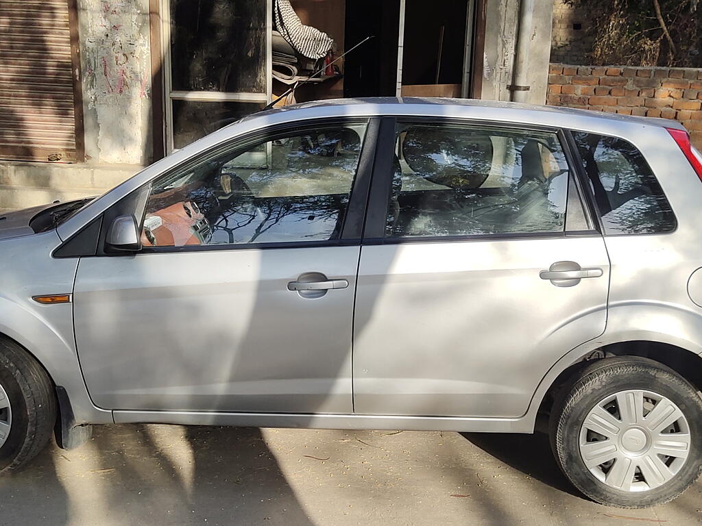 Second Hand Ford Figo [2010-2012] Duratec Petrol ZXI 1.2 in Delhi