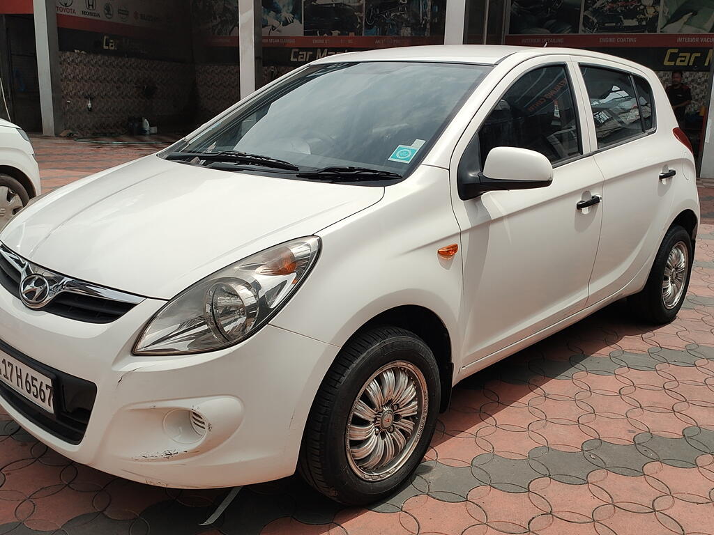 Second Hand Hyundai i20 [2010-2012] Magna 1.4 CRDI in Thiruvananthapuram