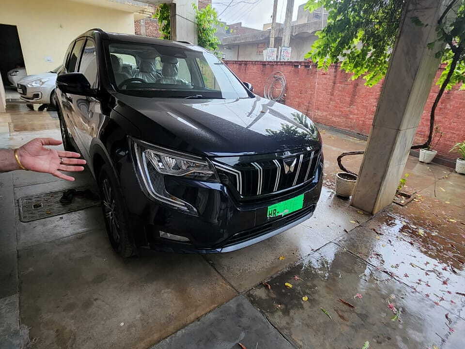 Second Hand Mahindra XUV700 AX 7 Diesel AT AWD Luxury Pack 7 STR in Fatehabad