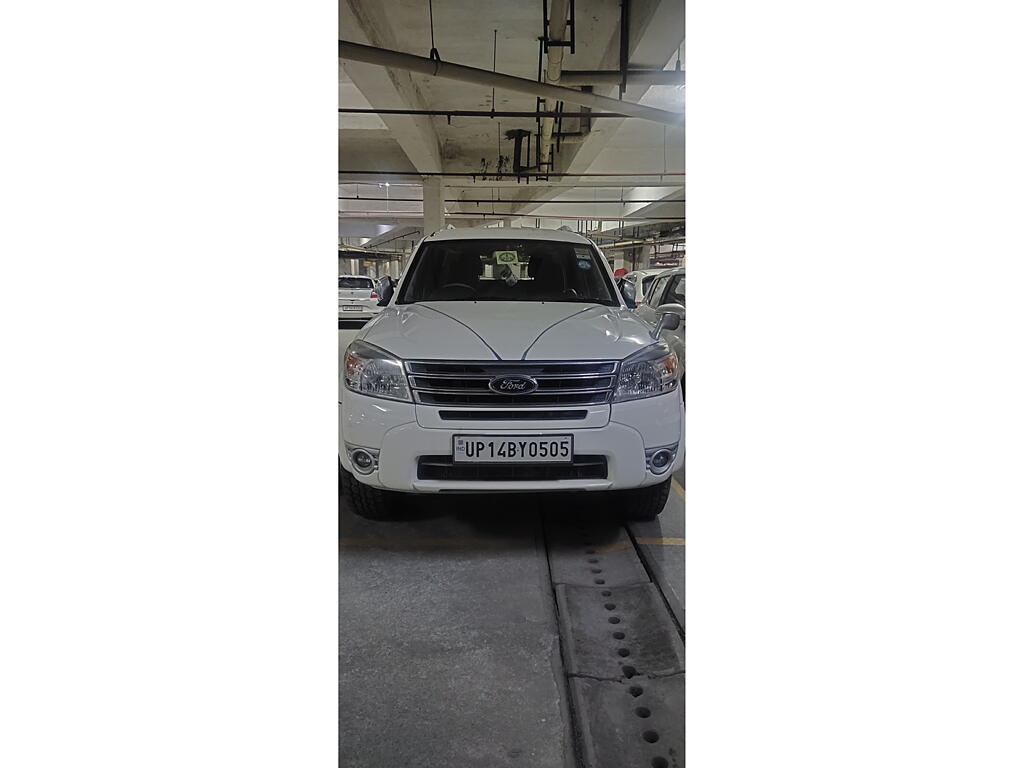 Second Hand Ford Endeavour [2009-2014] 3.0L 4x2 AT in Ghaziabad