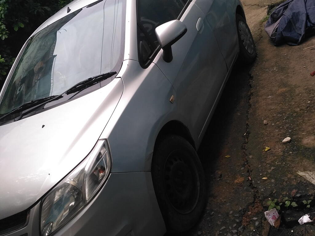 Second Hand Chevrolet Sail 1.3 LS ABS in Gaya