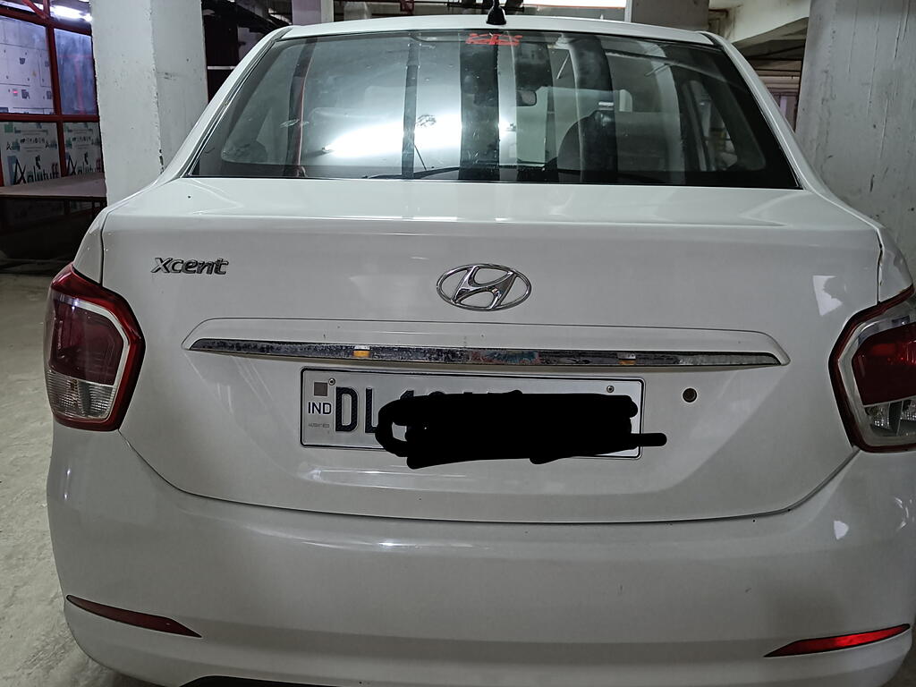 Second Hand Hyundai Xcent [2014-2017] Base ABS 1.1 CRDi [2015-02016] in Noida