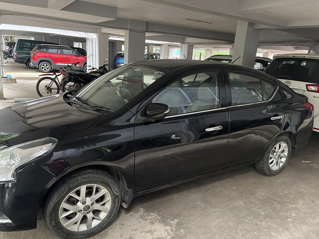 Second Hand Nissan Sunny XV Premium Pack (Leather) in Chennai